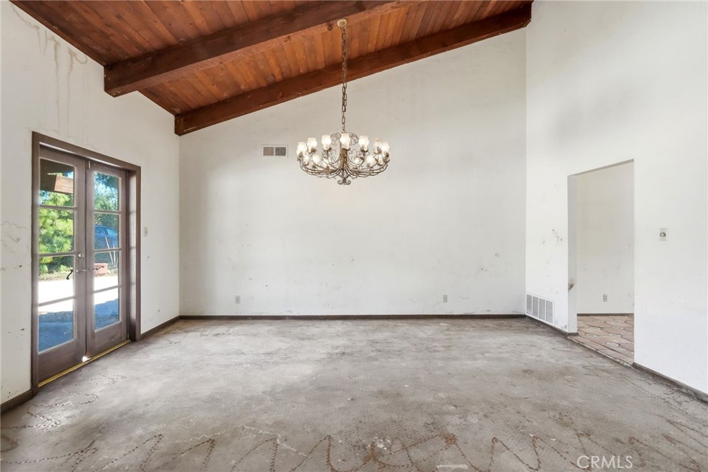 11560 Darling Road Agua Dulce, CA 91390 - Photo 7 of 45