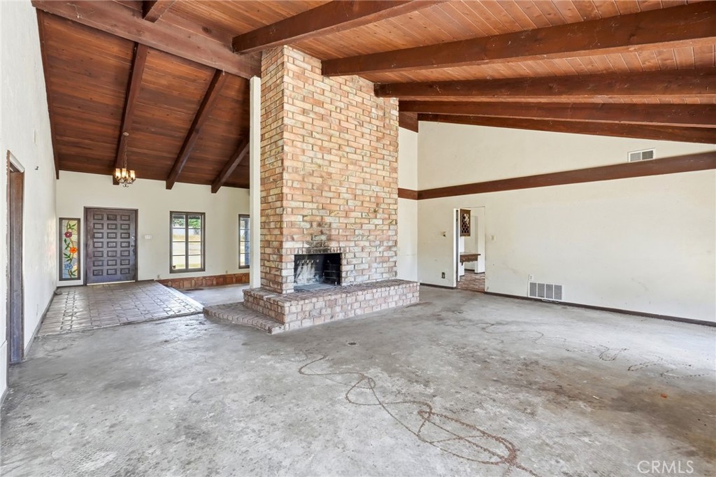 11560 Darling Road Agua Dulce, CA 91390 - Photo 10 of 45