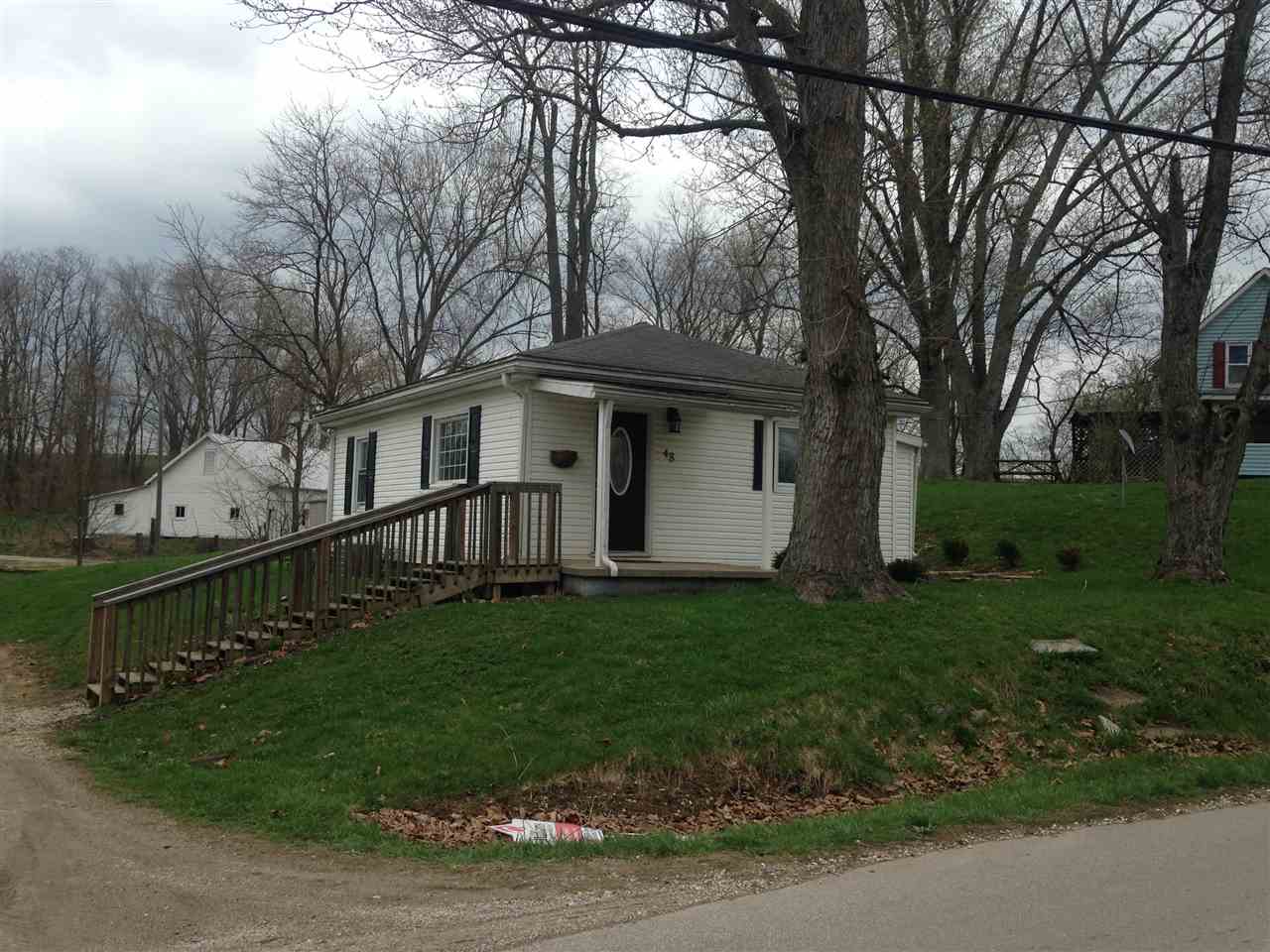 48 Popcorn Road Springville, IN 47462 - Photo 8 of 10
