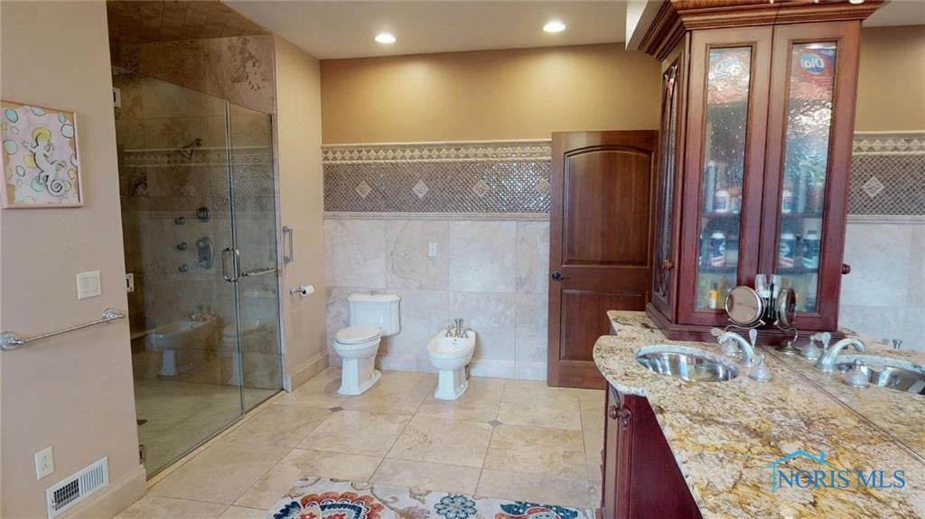 4356 Holt Road Sylvania, OH 43560 - Photo 7 of 20 Gallery Image 7