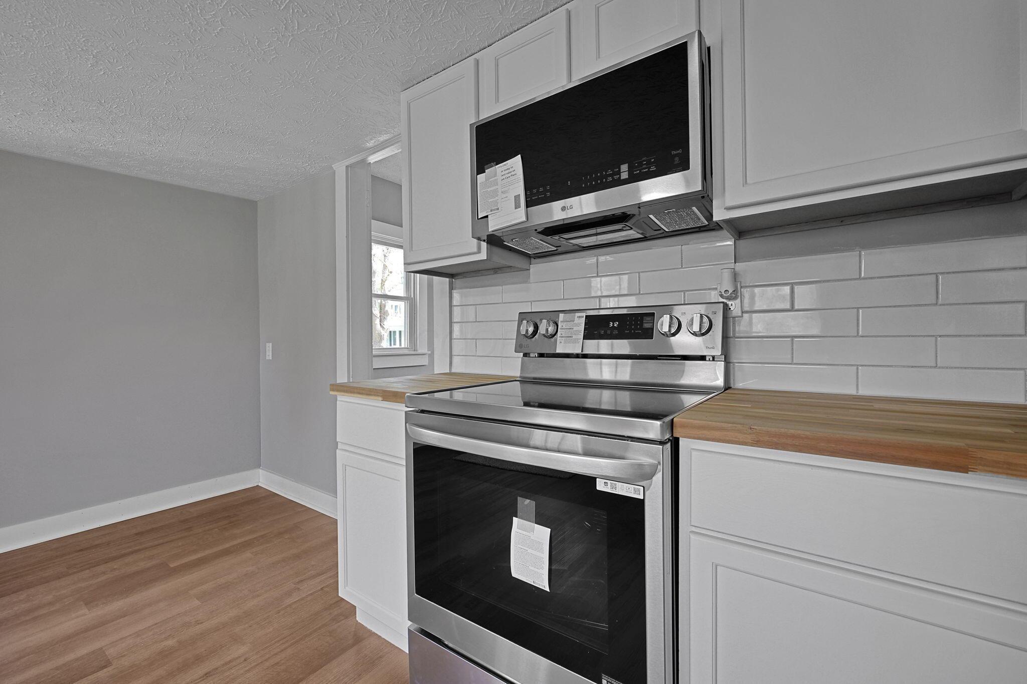 8620 Lithopolis Road Northwest Carroll, OH 43112 - Photo 17 of 50 Kithen View 3