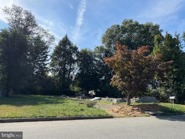 $90,000 | 91 Groveland Avenue, Ewing, NJ 08638