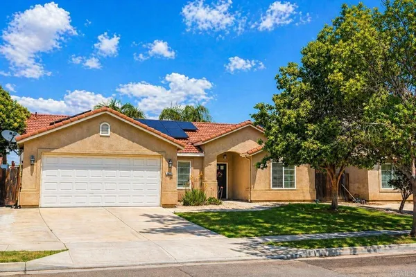 $400,000 | 1462 Chimney Way, Lemoore, CA 93245