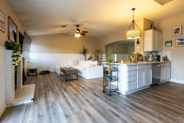 $400,000 | 1462 Chimney Way, Lemoore, CA 93245
