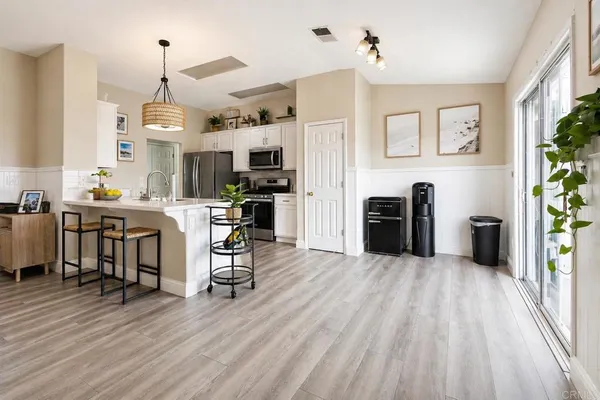 $400,000 | 1462 Chimney Way, Lemoore, CA 93245
