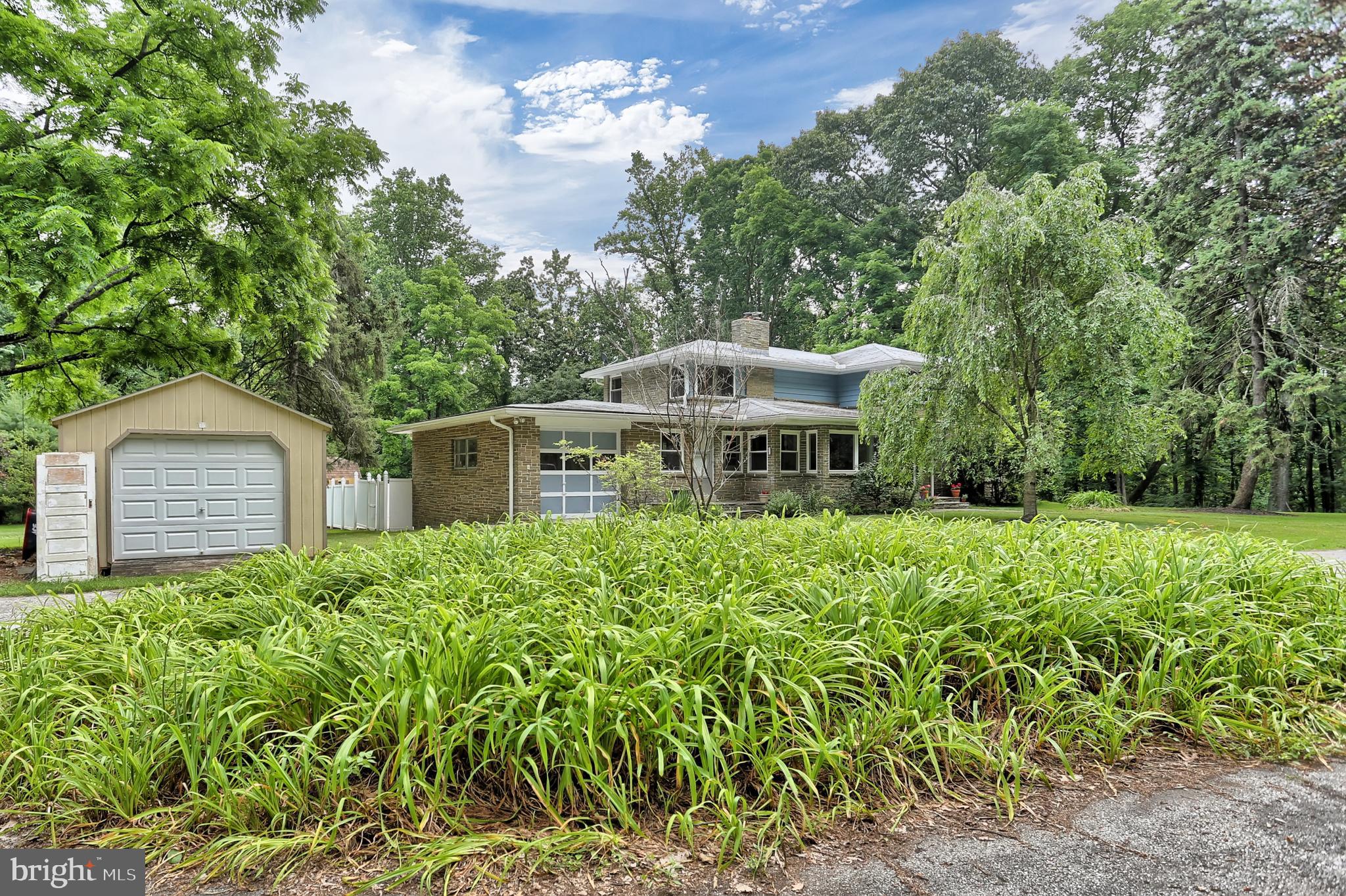 175 Pickett Road Dover, PA 17315 - Photo 2 of 59 Gallery Image 2