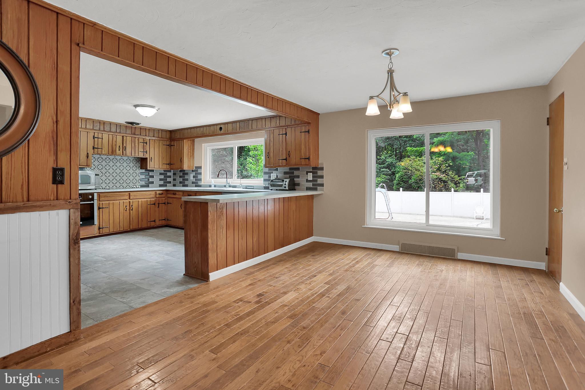 175 Pickett Road Dover, PA 17315 - Photo 11 of 59 Gallery Image 11