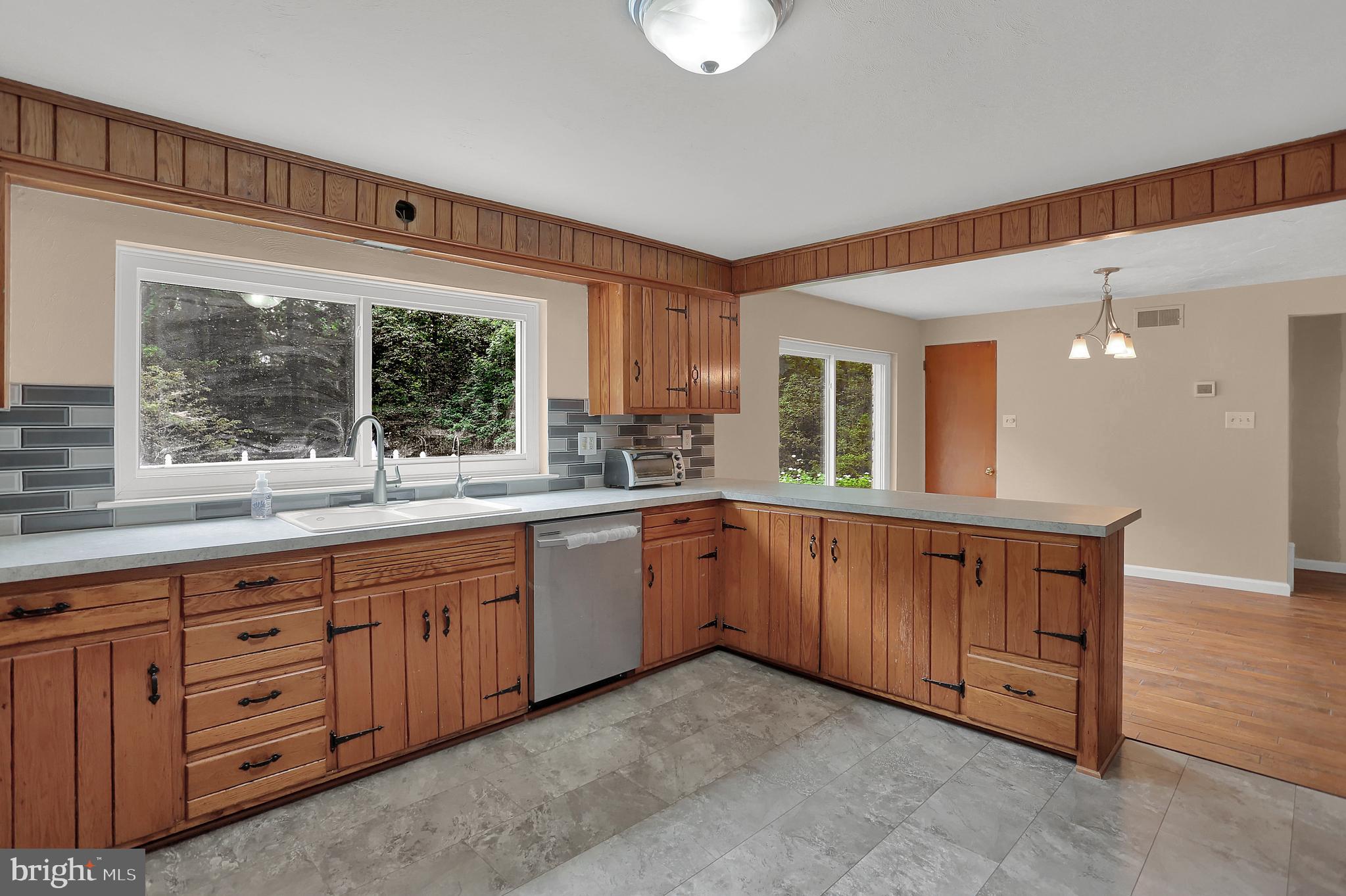 175 Pickett Road Dover, PA 17315 - Photo 14 of 59 Gallery Image 14