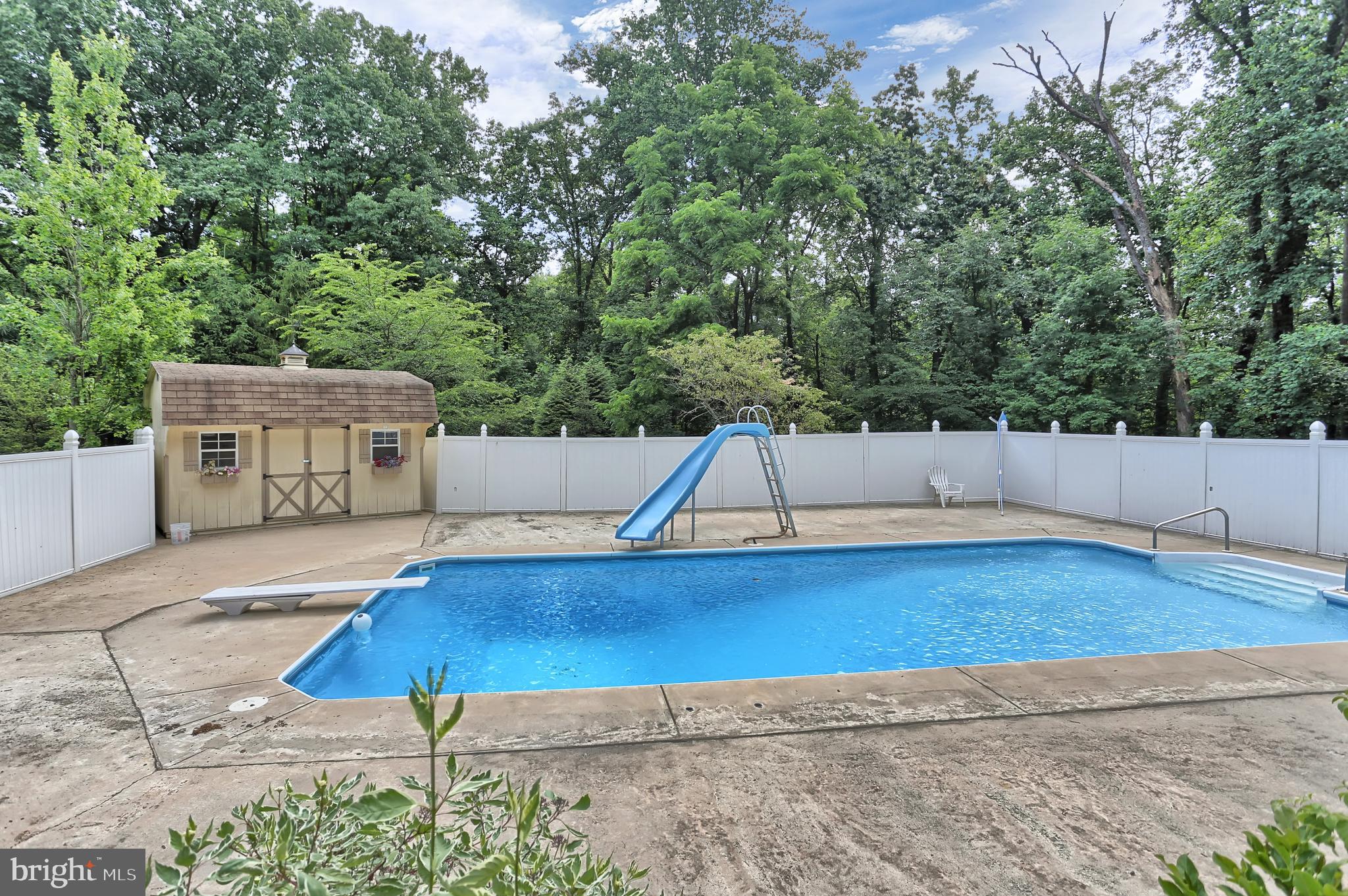 175 Pickett Road Dover, PA 17315 - Photo 39 of 59 Gallery Image 39