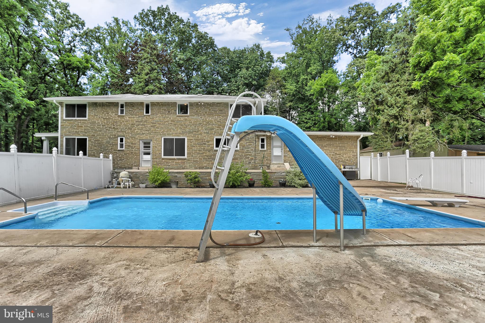 175 Pickett Road Dover, PA 17315 - Photo 45 of 59 Gallery Image 45