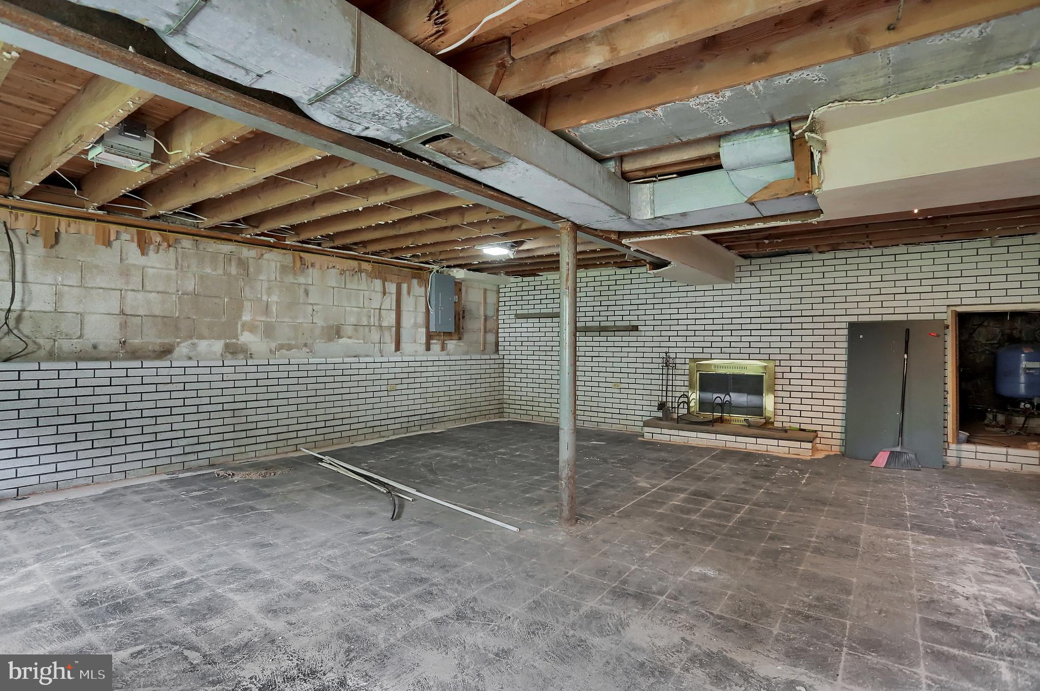 175 Pickett Road Dover, PA 17315 - Photo 54 of 59 Gallery Image 54