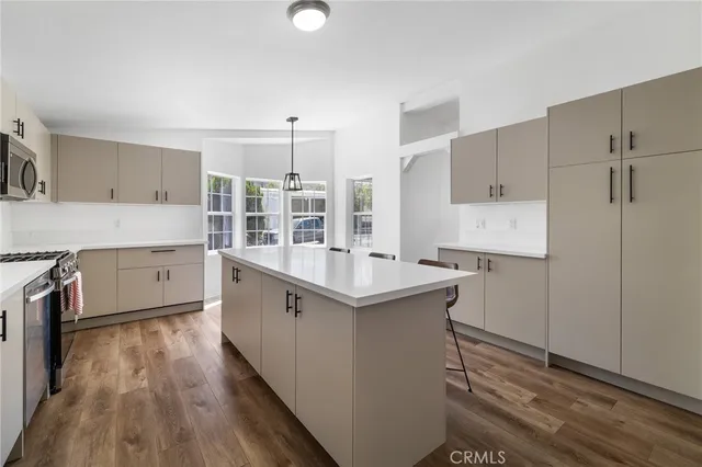 $319,000 | 23777 Mulholland Highway, Unit 108, Calabasas, CA 91302