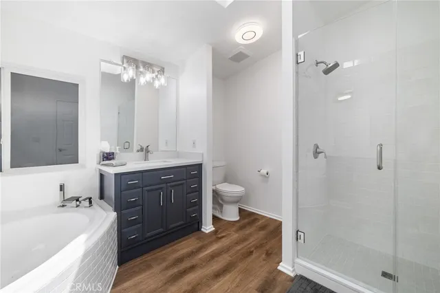 $319,000 | 23777 Mulholland Highway, Unit 108, Calabasas, CA 91302