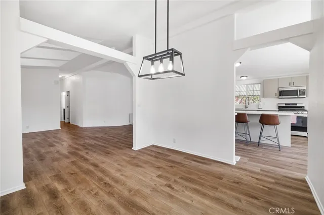 $319,000 | 23777 Mulholland Highway, Unit 108, Calabasas, CA 91302