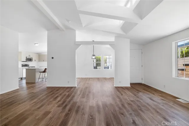 $319,000 | 23777 Mulholland Highway, Unit 108, Calabasas, CA 91302