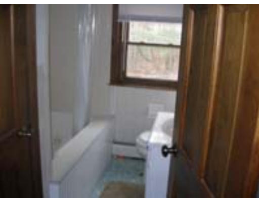 9 Marlyn Road Billerica, MA 01821 - Photo 6 of 9