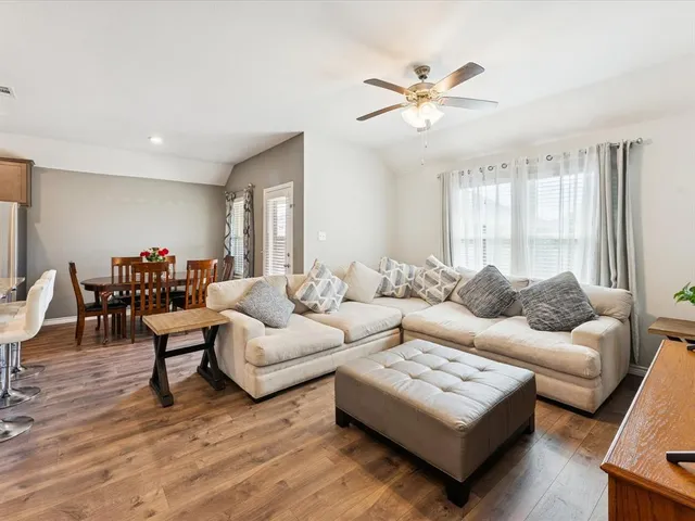 $319,900 | 607 Rawhide Way, Princeton, TX 75407