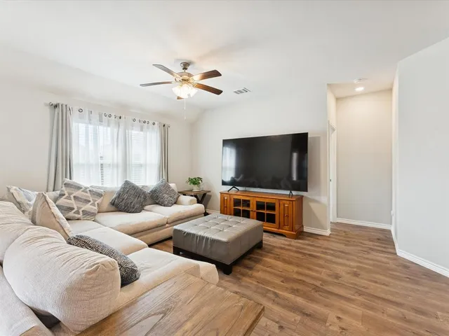 $319,900 | 607 Rawhide Way, Princeton, TX 75407