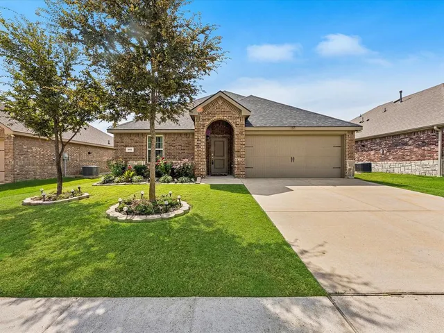 $319,900 | 607 Rawhide Way, Princeton, TX 75407