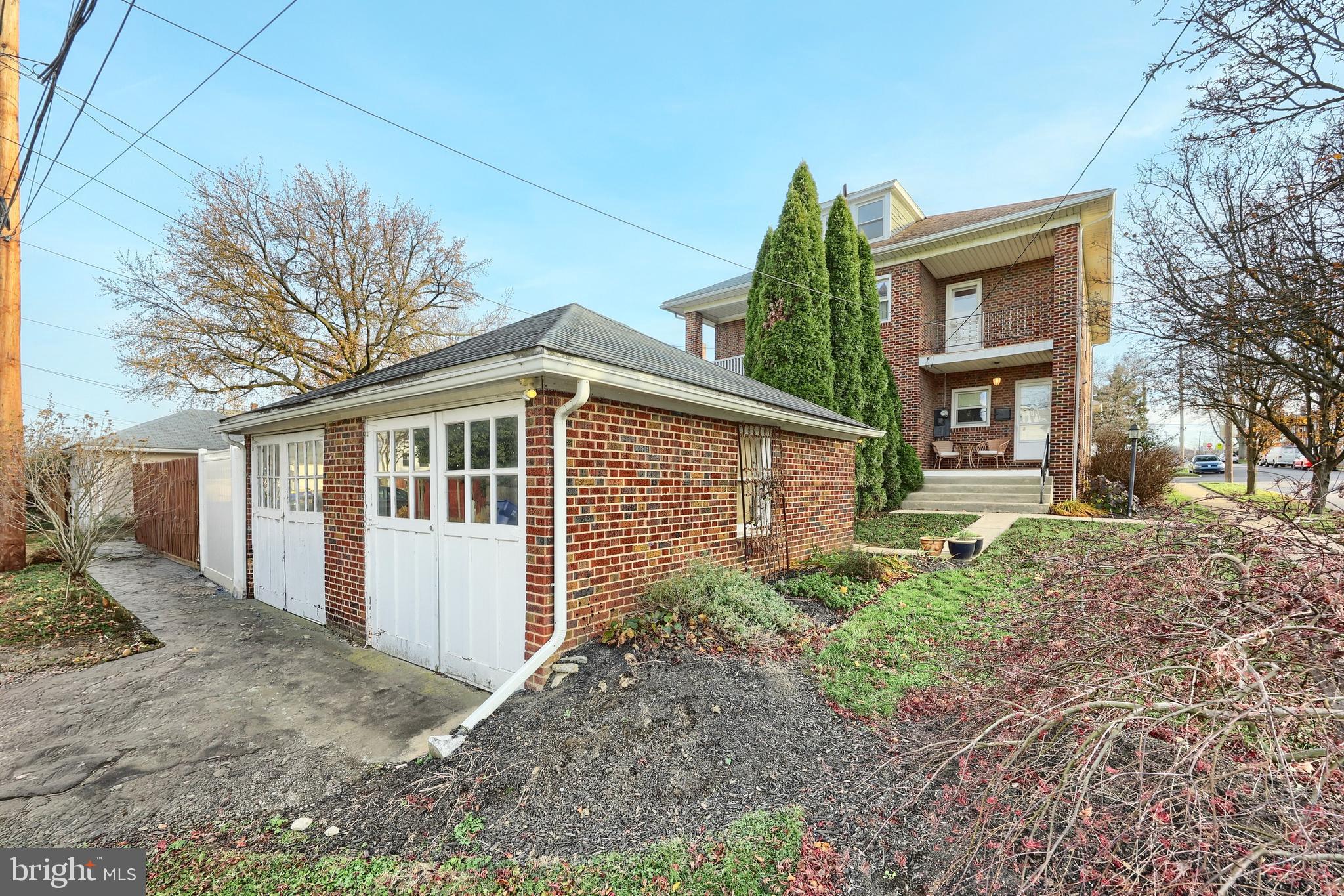 1501 3rd Avenue York, PA 17403 - Photo 21 of 40 a front view of a house with garden