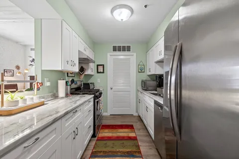 $459,000 | 7 South Stone Mill Drive, Unit 412, Dedham, MA 02026