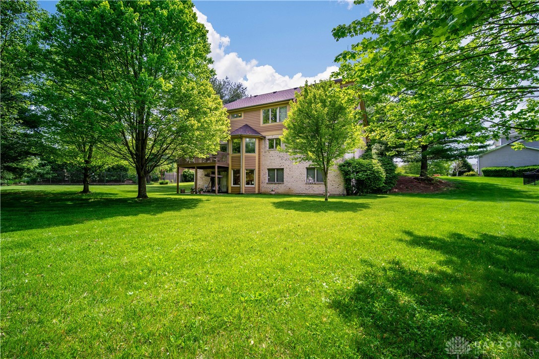 2286 South Ridge Court Beavercreek, OH 45434 - Photo 12 of 43