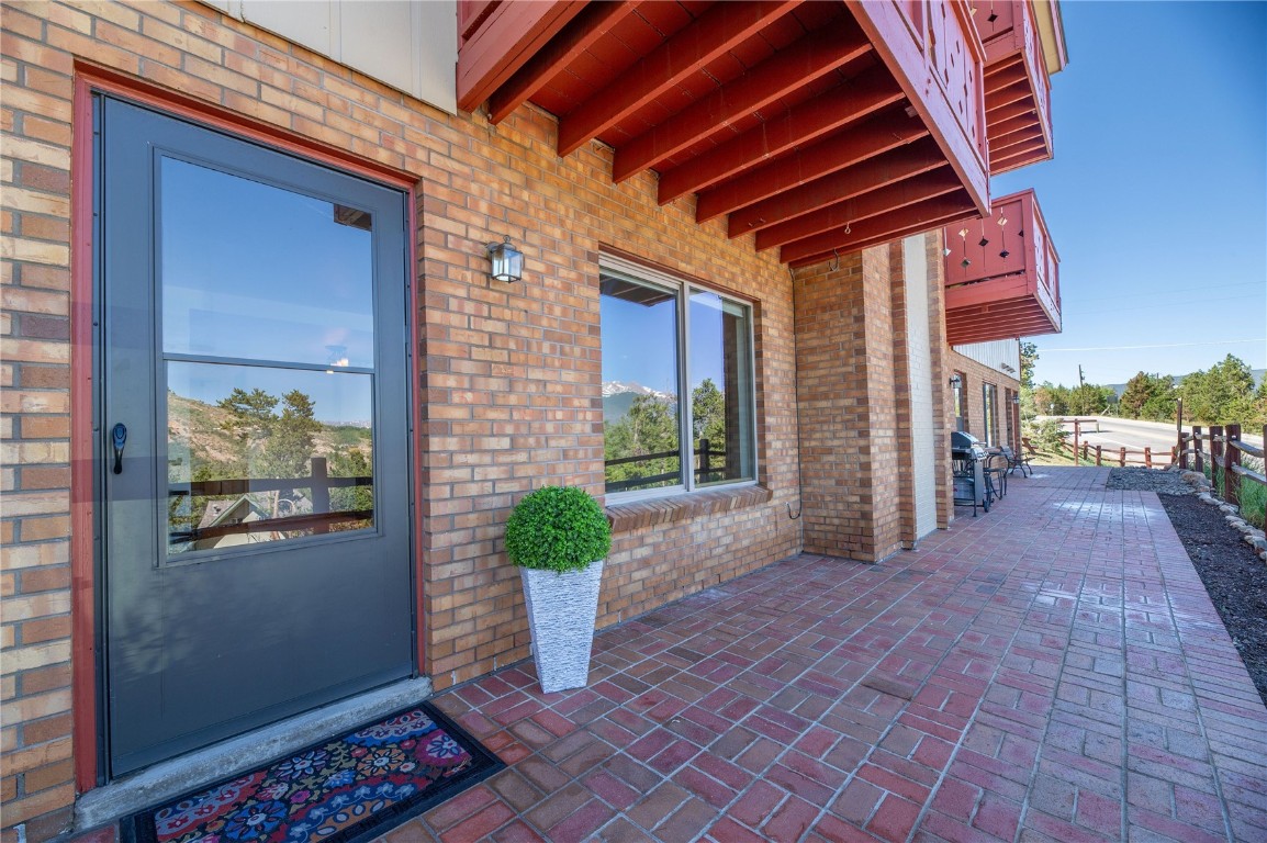 110 Evergreen Road, Unit 102 Dillon, CO 80435 - Photo 22 of 30 a entryway view with a potted plant