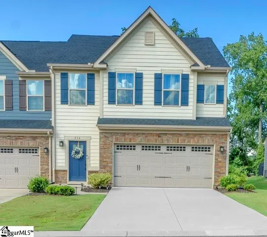 $313,999 | 516 Martin Crk Drive, Simpsonville, SC 29680