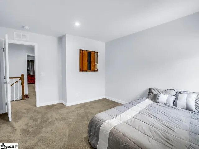 $313,999 | 516 Martin Crk Drive, Simpsonville, SC 29680