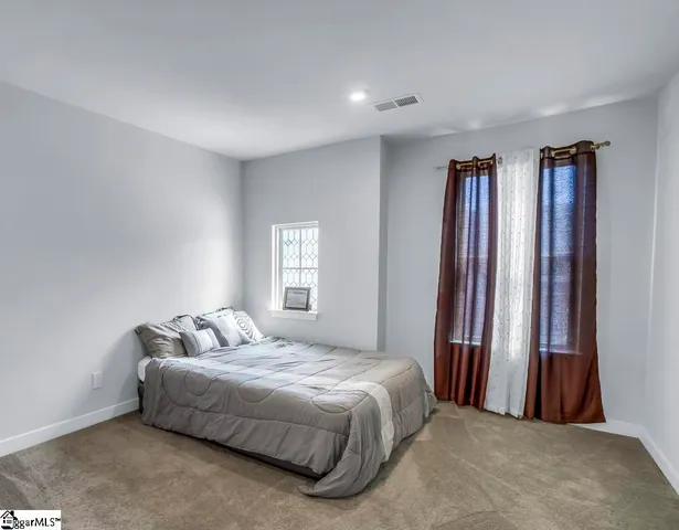 $313,999 | 516 Martin Crk Drive, Simpsonville, SC 29680