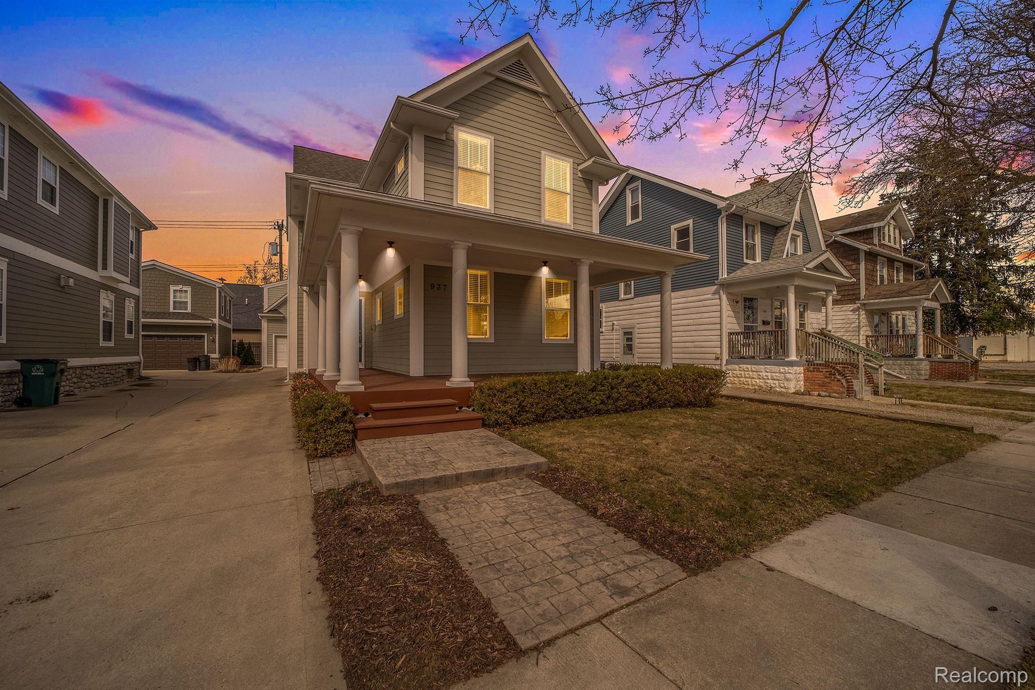 937 Ruffner Avenue Birmingham, MI 48009 - Photo 1 of 39 Welcome Home to 937 Ruffner Avenue, Birmingham, Michigan 48009!