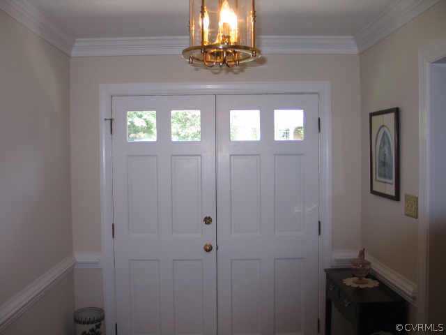2821 Braidwood Road Richmond, VA 23225 - Photo 2 of 10 Other - Entry Hall, double doors. Walk to Willow