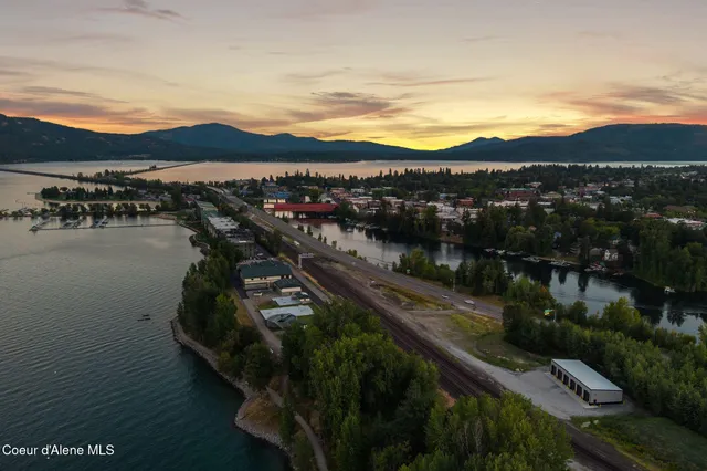 $549,000 | 720 North 3rd Avenue, Unit 5, Sandpoint, ID 83864