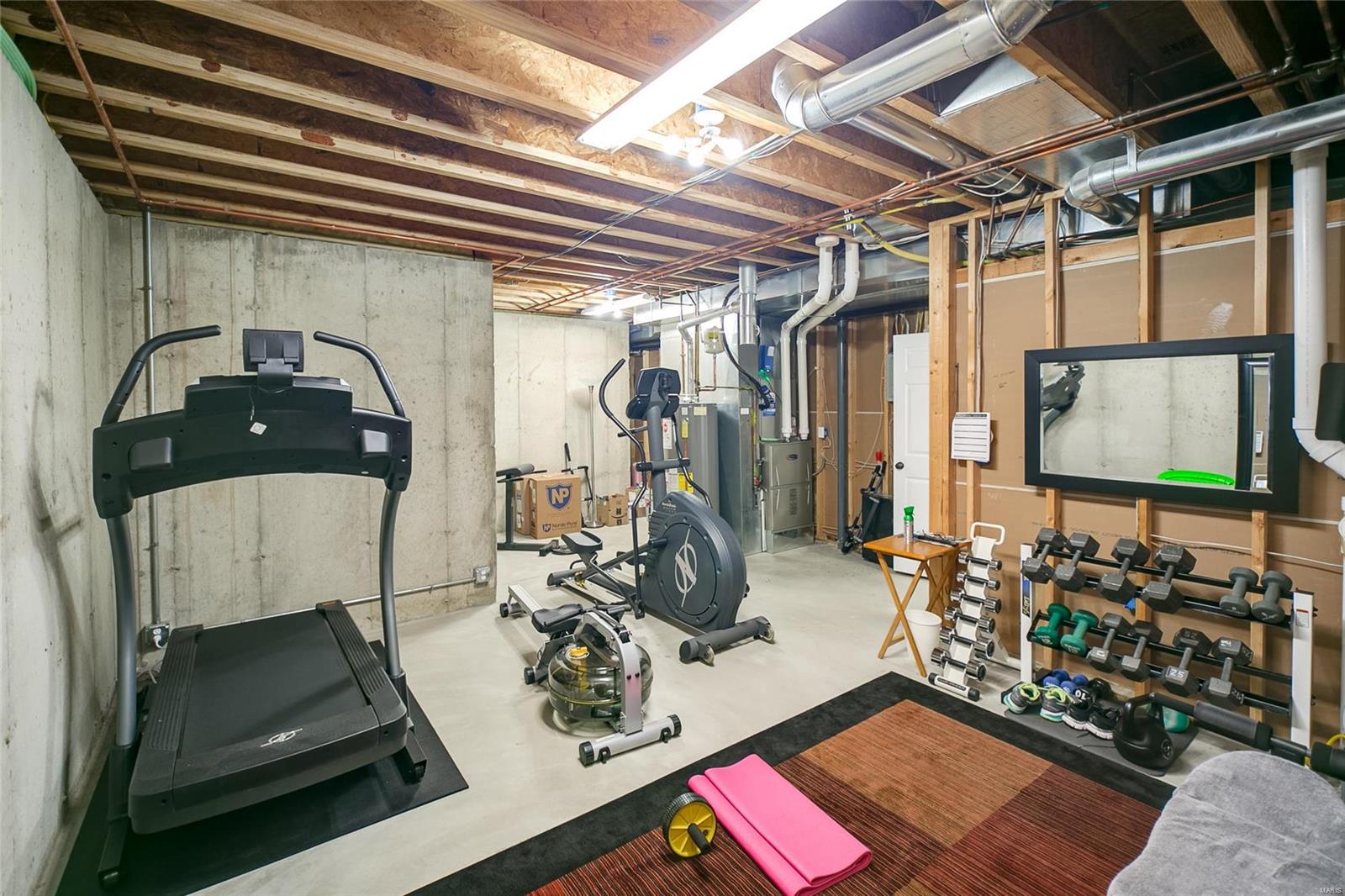 828 Ringer Court St. Louis, MO 63129 - Photo 36 of 40 Gallery Image 36