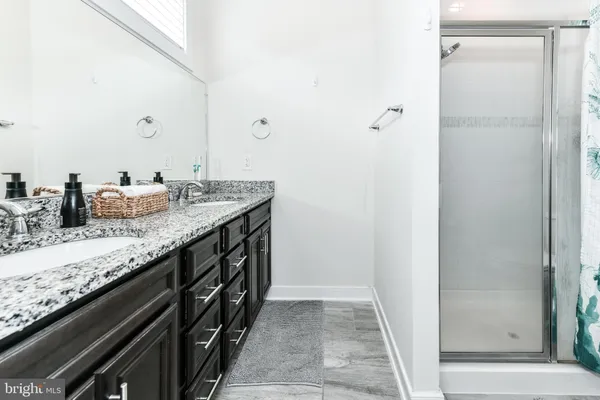 $3,750 | 13372 Sherwood Park Lane, Herndon, VA 20171