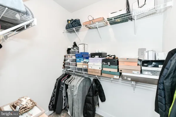 $3,750 | 13372 Sherwood Park Lane, Herndon, VA 20171