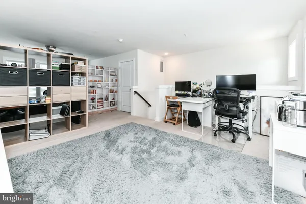 $3,750 | 13372 Sherwood Park Lane, Herndon, VA 20171