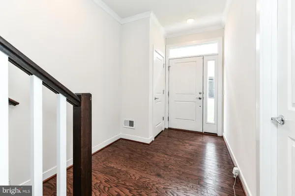 $3,750 | 13372 Sherwood Park Lane, Herndon, VA 20171