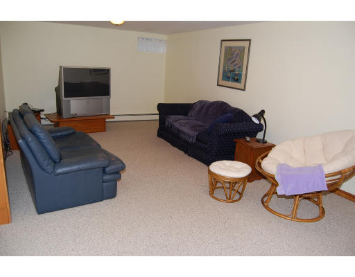11 Worcester Road Norfolk, MA 02056 - Photo 22 of 22 Gallery Image 22