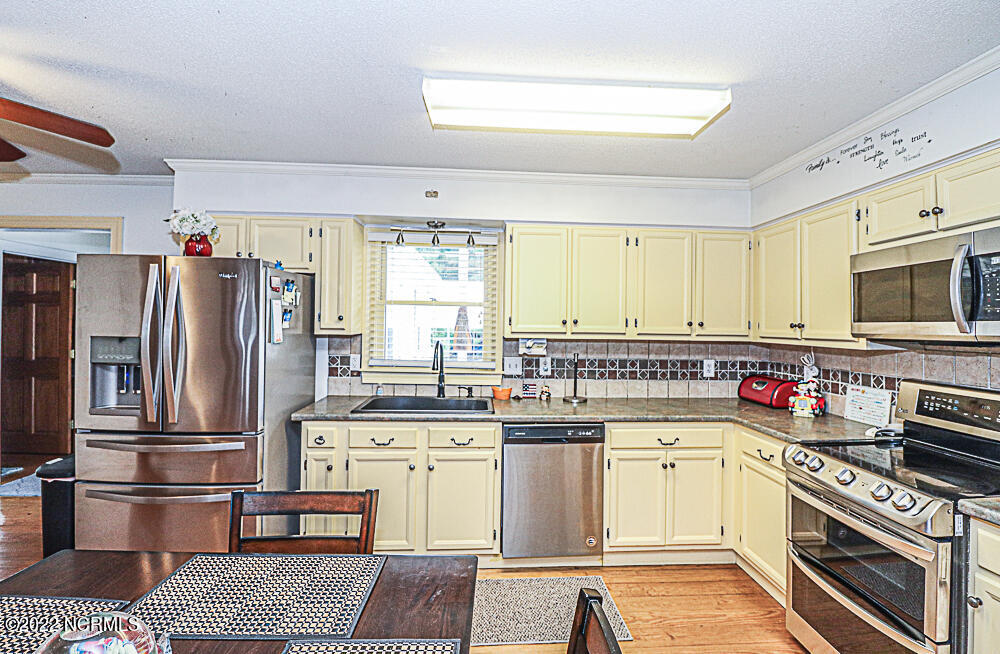 5442 Red Road Nashville, NC 27856 - Photo 29 of 45 kitchen 4