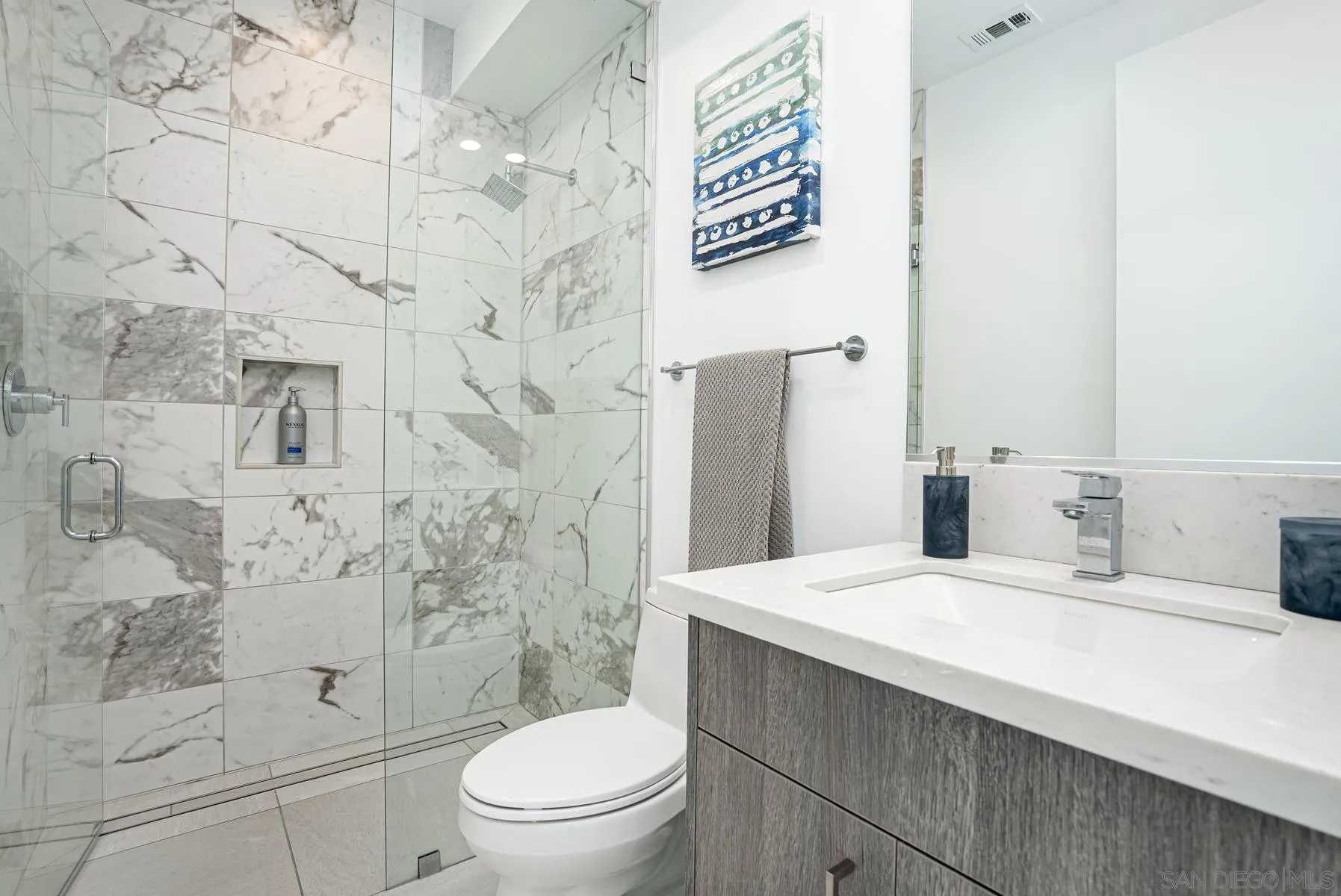 2359 Front Street San Diego, CA 92101 - Photo 28 of 50 a bathroom with a sink toilet and shower