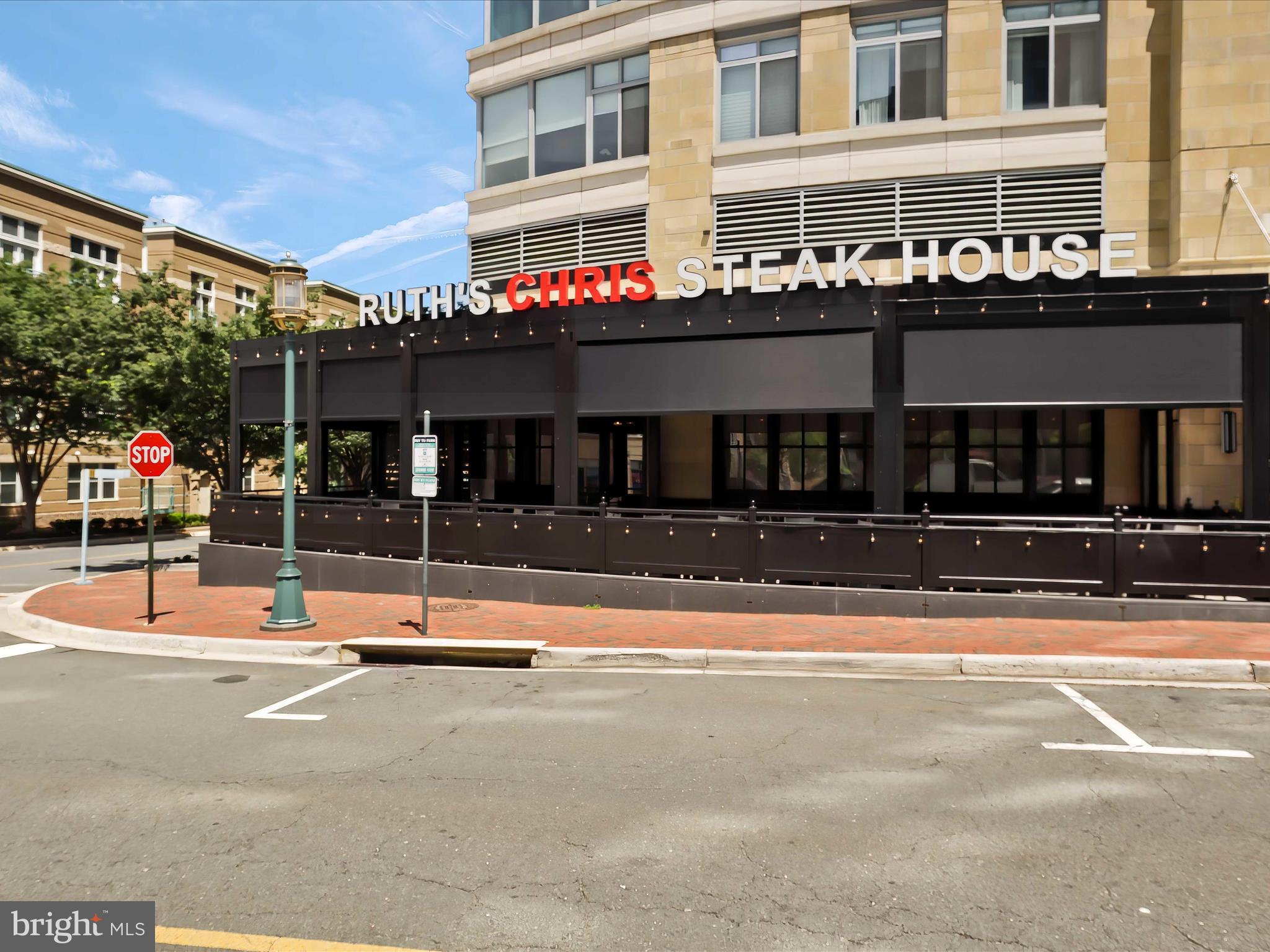 2208 Cartwright Place Reston, VA 20191 - Photo 25 of 37 Reston Town Center