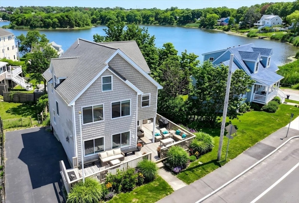 181 Atlantic Avenue Hull, MA 02045 - Photo 1 of 30