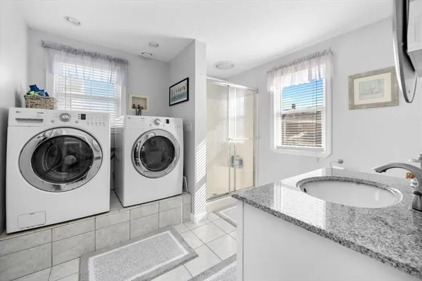 $1,199,000 | 181 Atlantic Avenue, Hull, MA 02045