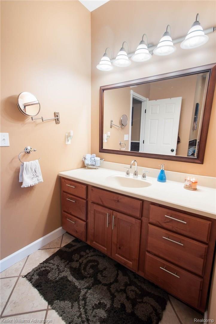 390 Fessner Road Carleton, MI 48117 - Photo 33 of 70 Fessner_390_Bathroom02_06.jpg