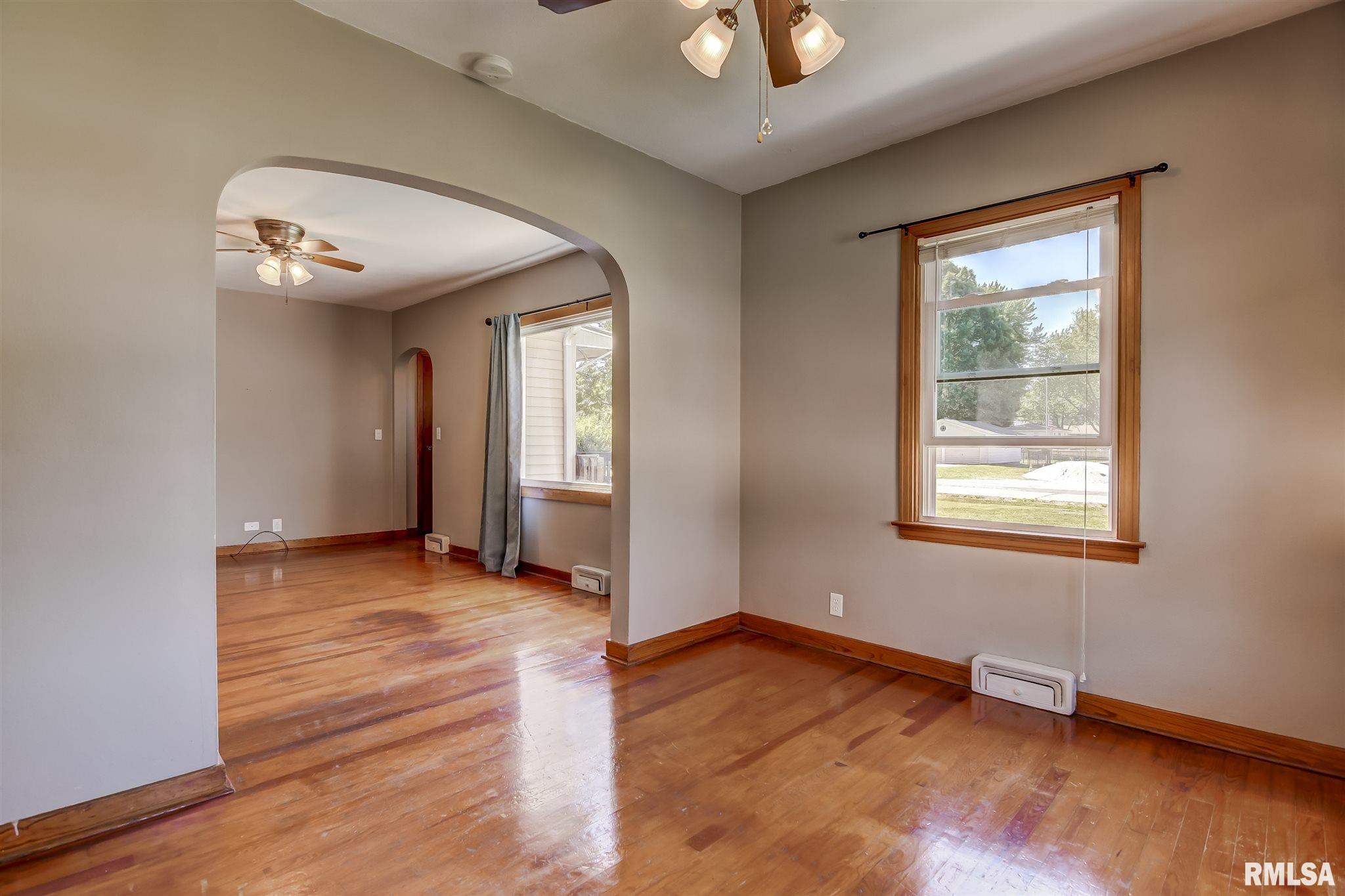 1615 Reed Avenue Springfield, IL 62704 - Photo 5 of 18 Gallery Image 5