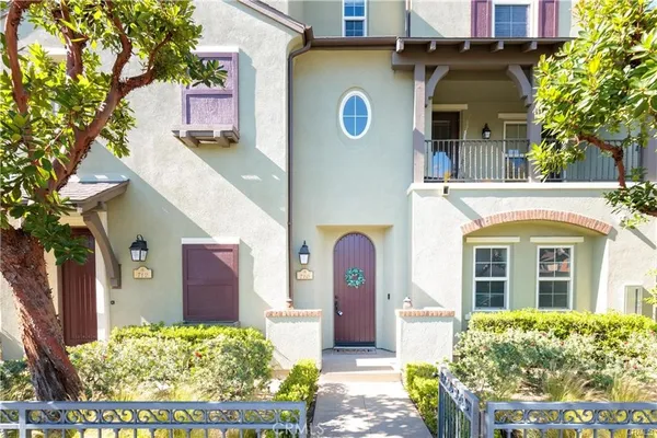 $4,000 | 710 East Valencia Street, Anaheim, CA 92805