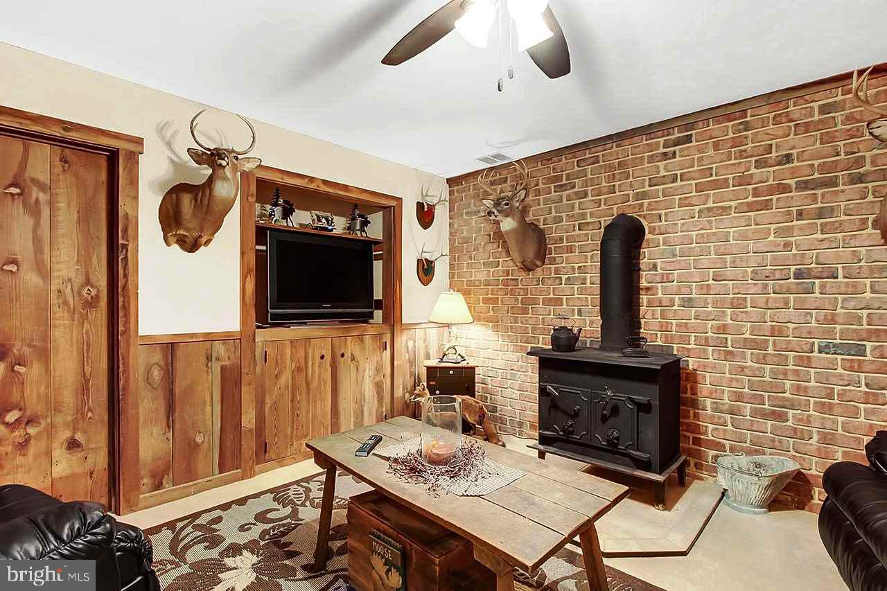 764 Menges Mills Road Spring Grove, PA 17362 - Photo 24 of 36