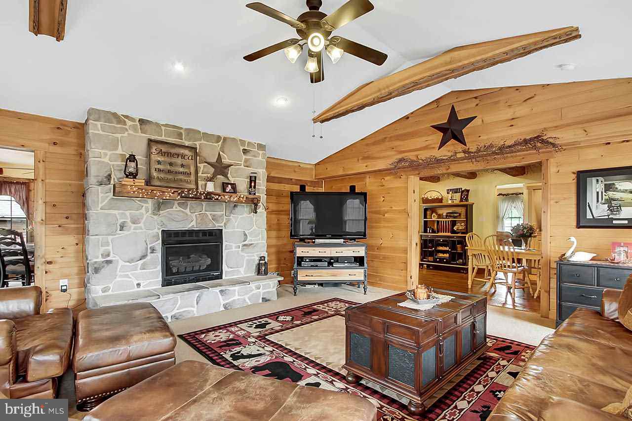 764 Menges Mills Road Spring Grove, PA 17362 - Photo 6 of 36