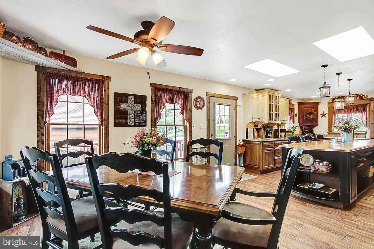 764 Menges Mills Road Spring Grove, PA 17362 - Photo 7 of 36